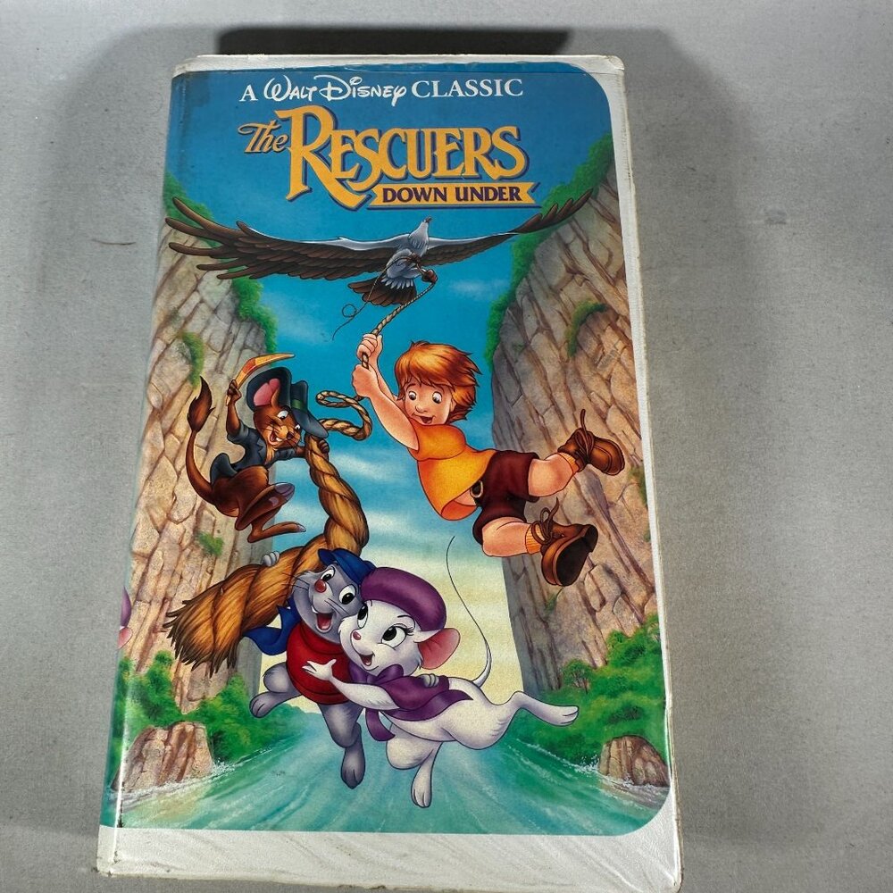 The Rescuers Down Under VHS Walt Disney Classic Animation Adventure Family Movie